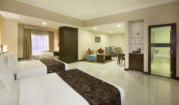 Gateway Hotel image 27